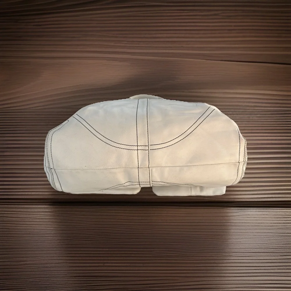 Wilson's Leather Shoulder Bag Women's Soho Purse Double Pocket Off White Y2K